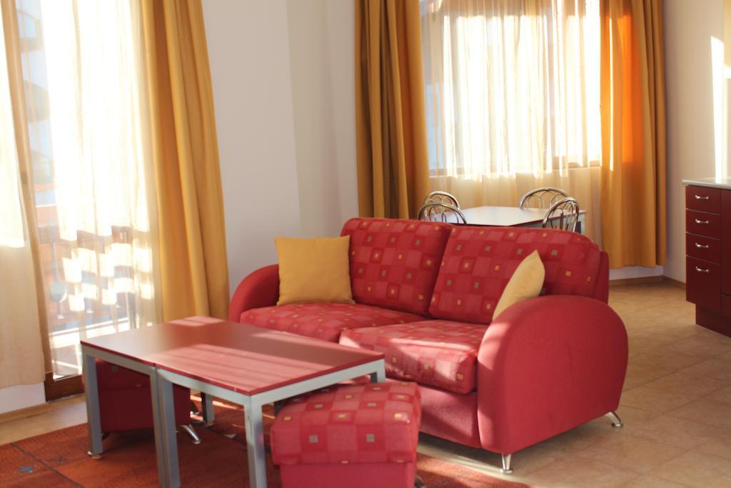 Todorini Kuli Apartments Bansko Quarto foto
